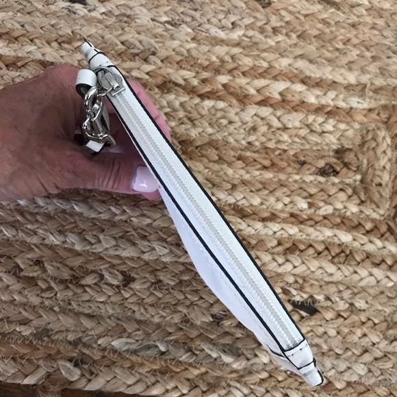 ▪️VINTAGE COACH Wristlet - Picture 7 of 7